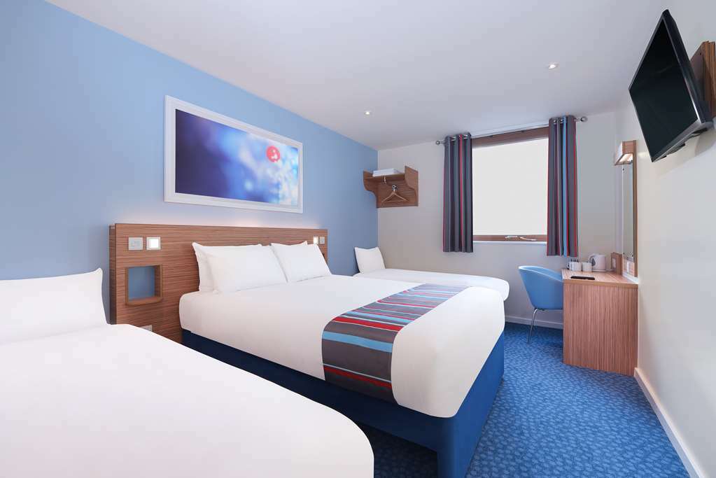 Travelodge Peterborough Central Rum bild